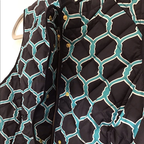 Crown & Ivy Women’s vest, size M. - Picture 9 of 9